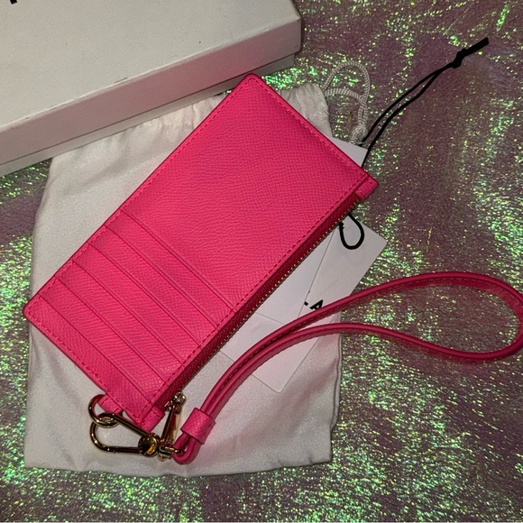 🩷 Furla Wristlet Zip Wallet in Fuxia Fluo - Picture 2 of 5
